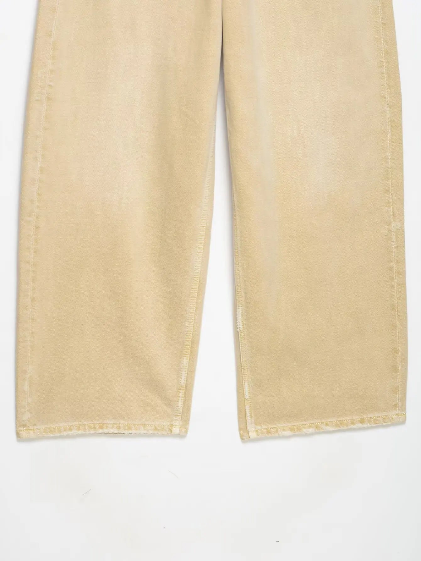 Barrel jeans