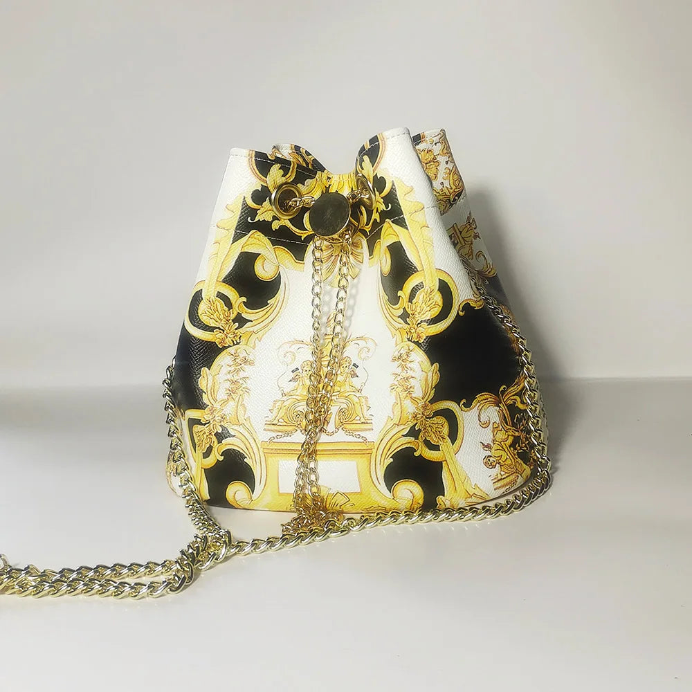 Bucket bag 2026