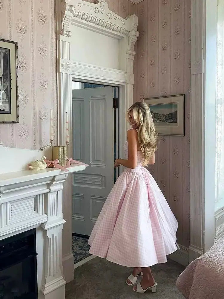 Elegant Laced Pleated Midi Dress