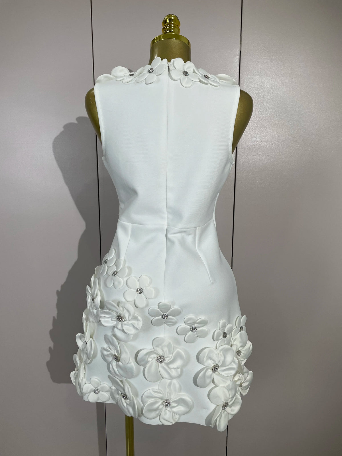 Women Crystal 3D Flowers Sexy Sleeveless V-neck Bandage Dresses Elegant Celebrate Evening Party Gown Birthday Club Party Dresses
