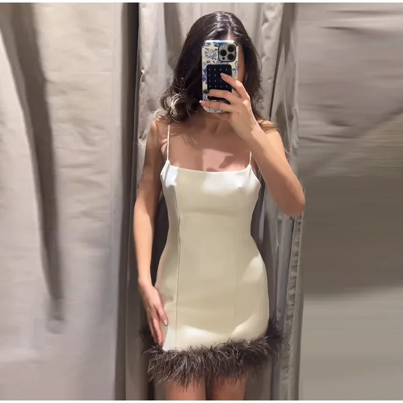 Zara Vibes Mini feather - Shellss