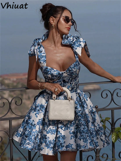 Greece or Italy in blue white vacation dress