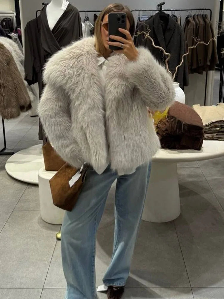 Vintage Cropped Faux Fur zara vibes