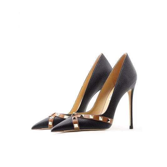 Sharp pointed Rivet