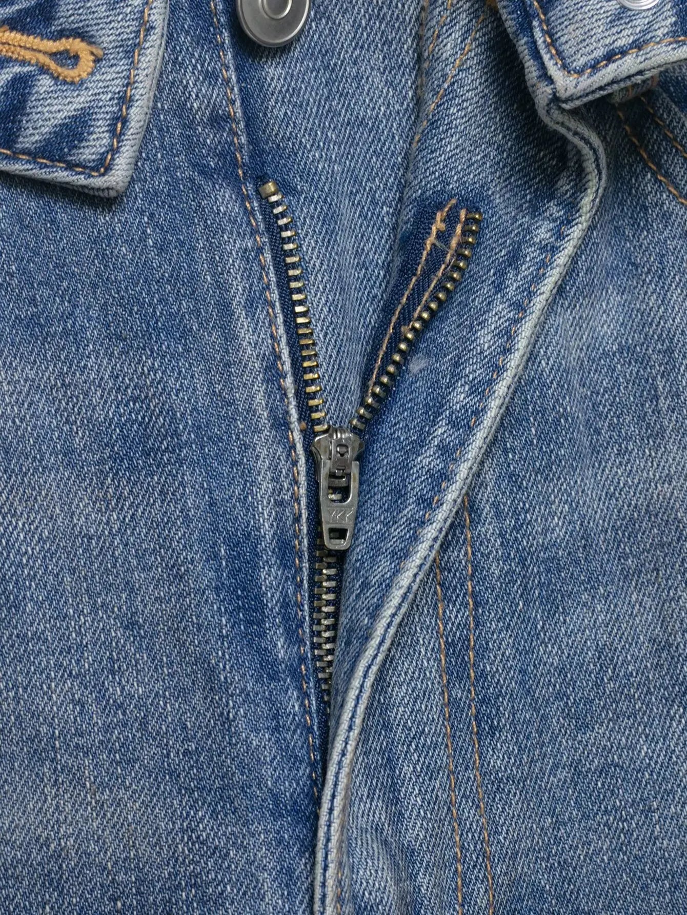 Barrel jeans
