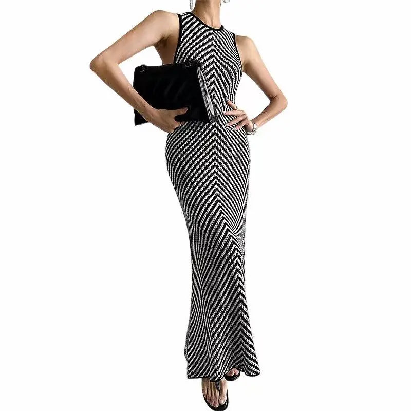 High End European Fashion Women Knit Sweater Summer Fashion Round Neck Sleeveless Elastic Wrap Hip Sexy Lady Dress