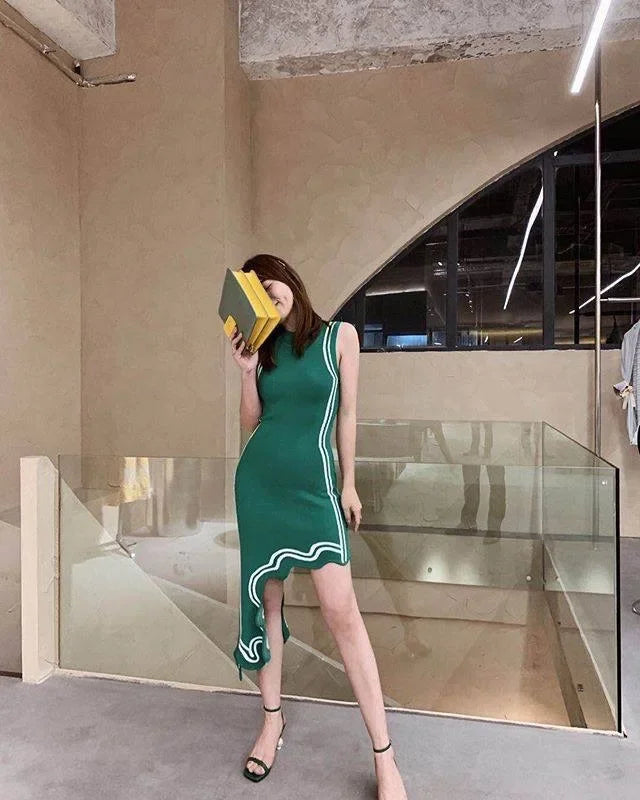 Asymmetric Wave Edge Dress BottomRound Neck Tanlan White Inlaid Edge Knit No Sleeves Dress Autumn New Style