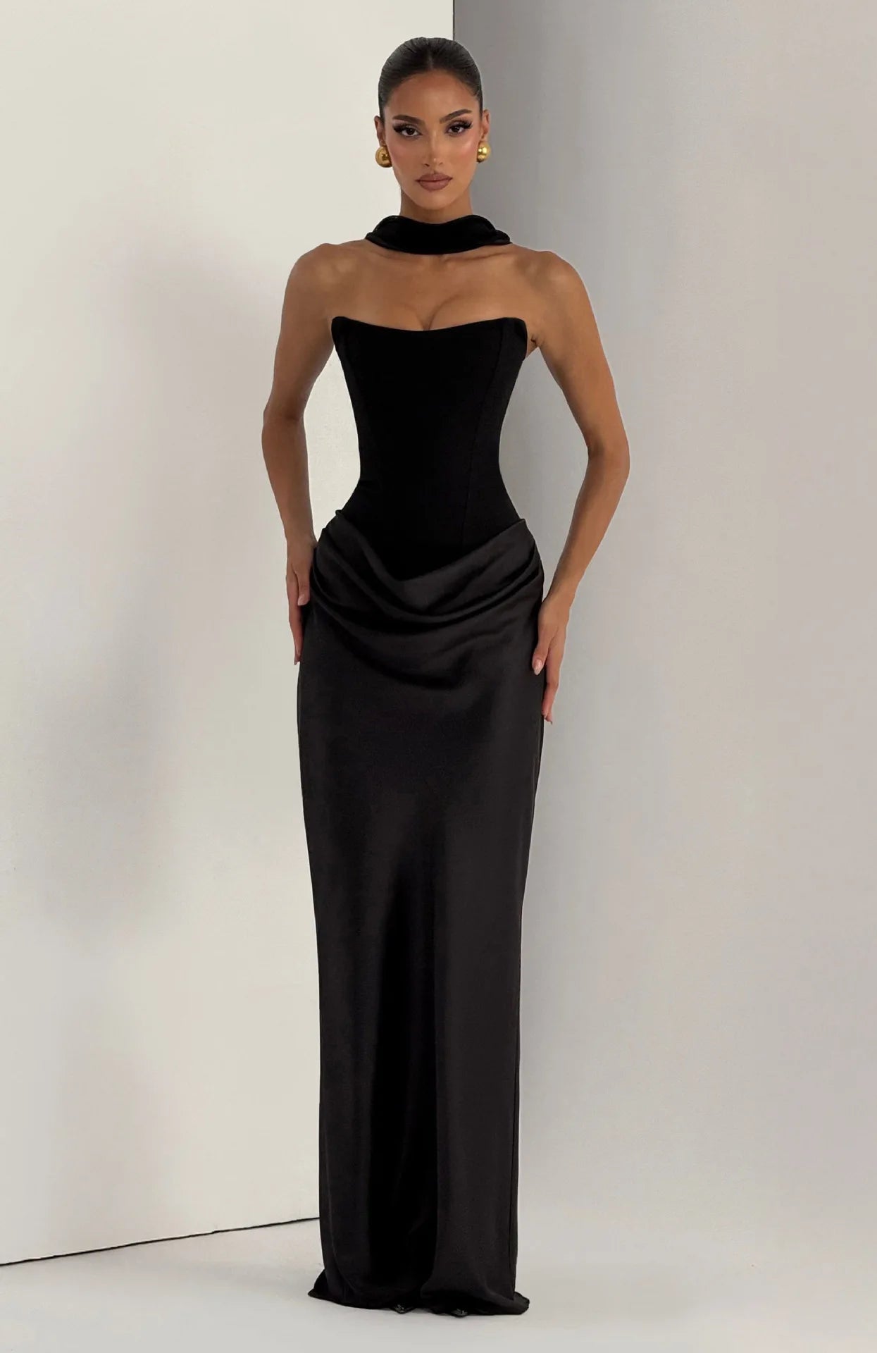 Avrilyaan Satin Pleated Strapless Sleeveless Sexy Dress Women Elegant 2026 Party Dress Backless Maxi Long Summer Dress Vestidos - Shellss