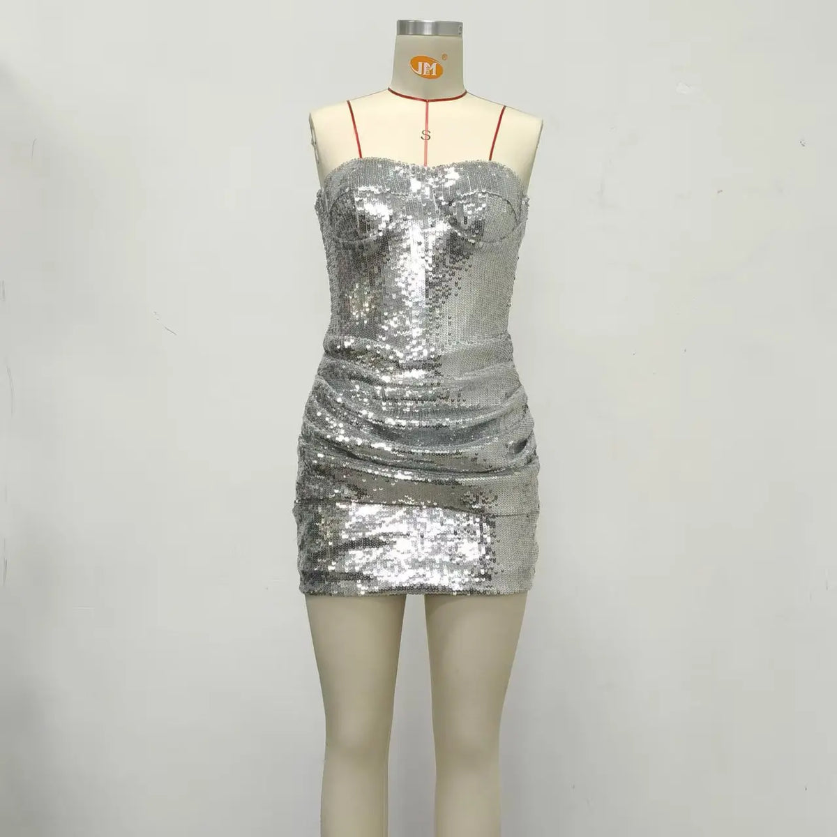 New Silver Sequined Strapless Dress with Fish Bones Waist Cinching Folded Hips Short Skirt Slim Fit Sexy Party Evening Dress