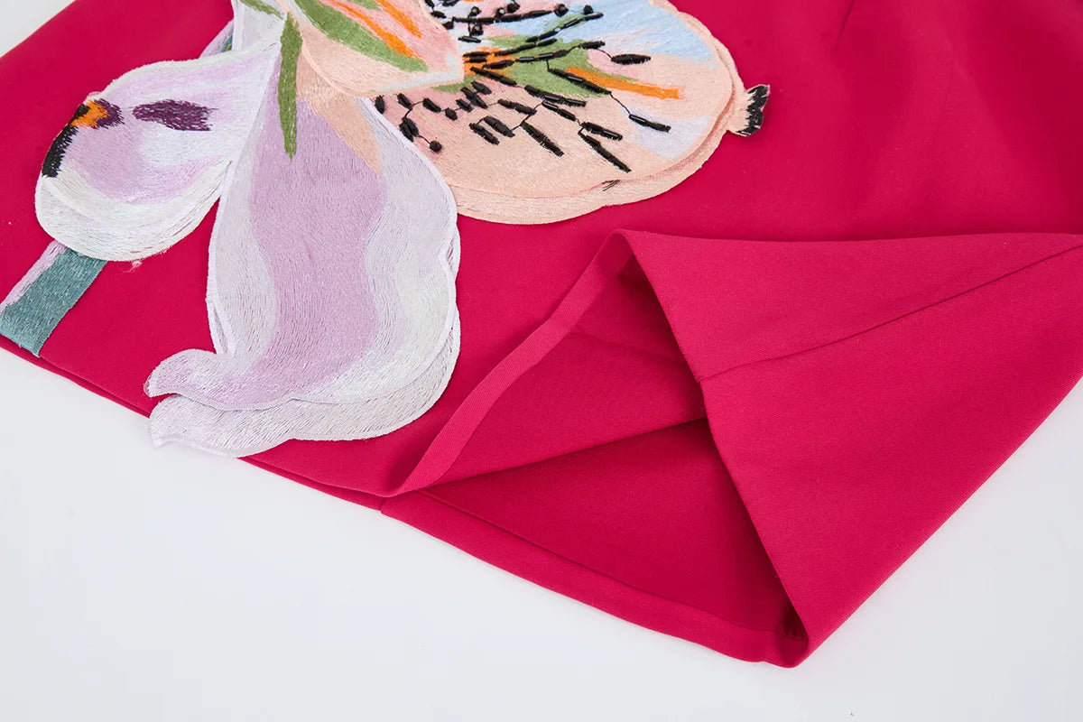 Elegant Embroidery 3D Flower Strapless Dress