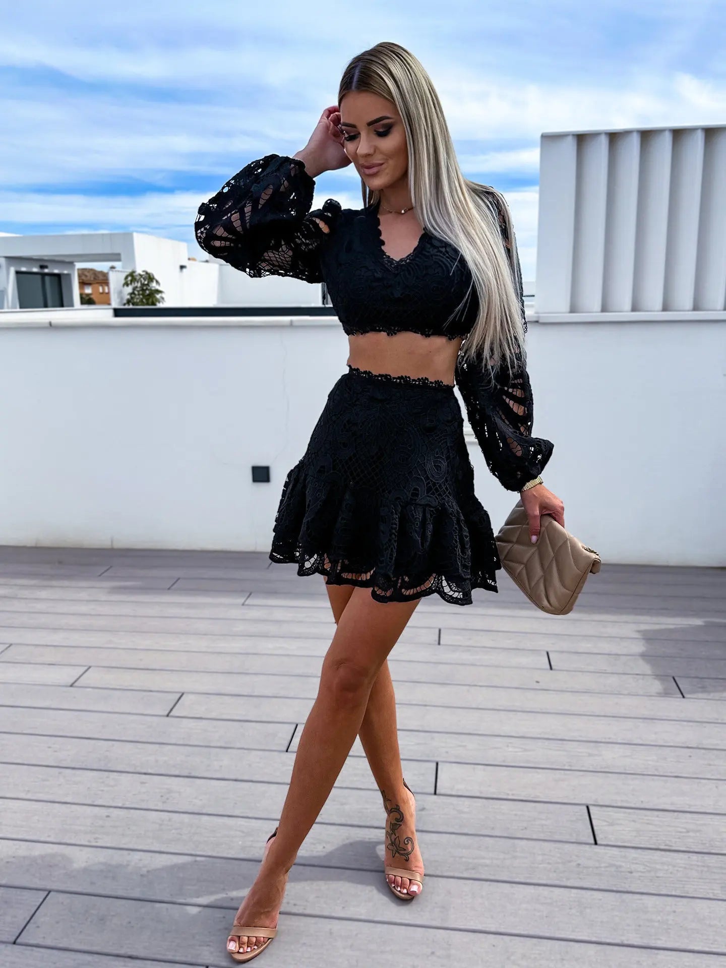 Sexy Hollow Lace Suit Summer New Women's Clothing Fashion V-neck Zipper Long Sleeved Short Top A-line Mini Skirt 2 Piece Set