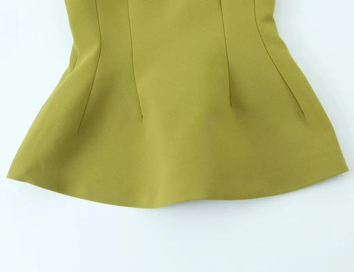 1 Waist clinching Top