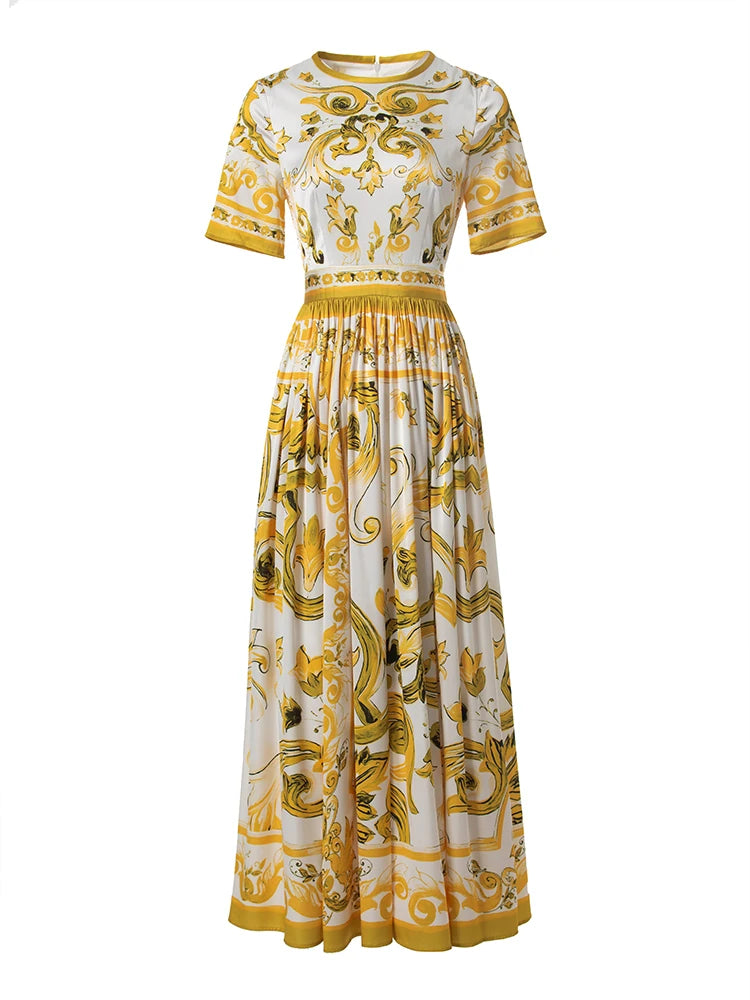 Modisches, elegantes, langes Dolce-Kleid