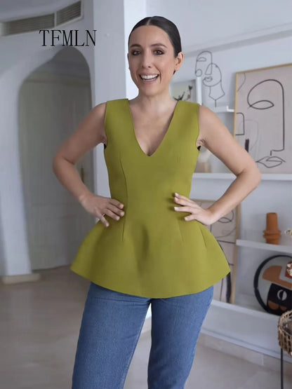1 Waist clinching Top