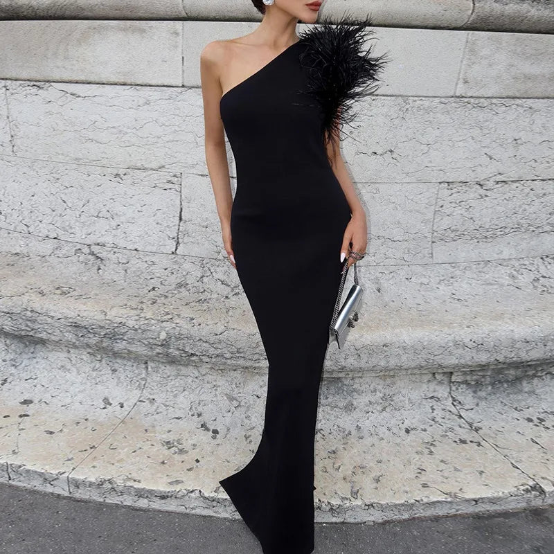 Dulzura Black Sleeveless One Shoulder Feather Maxi Premium