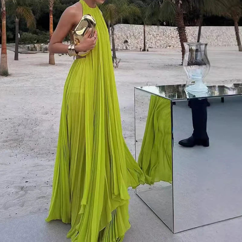 Hollow Out Backless Beach