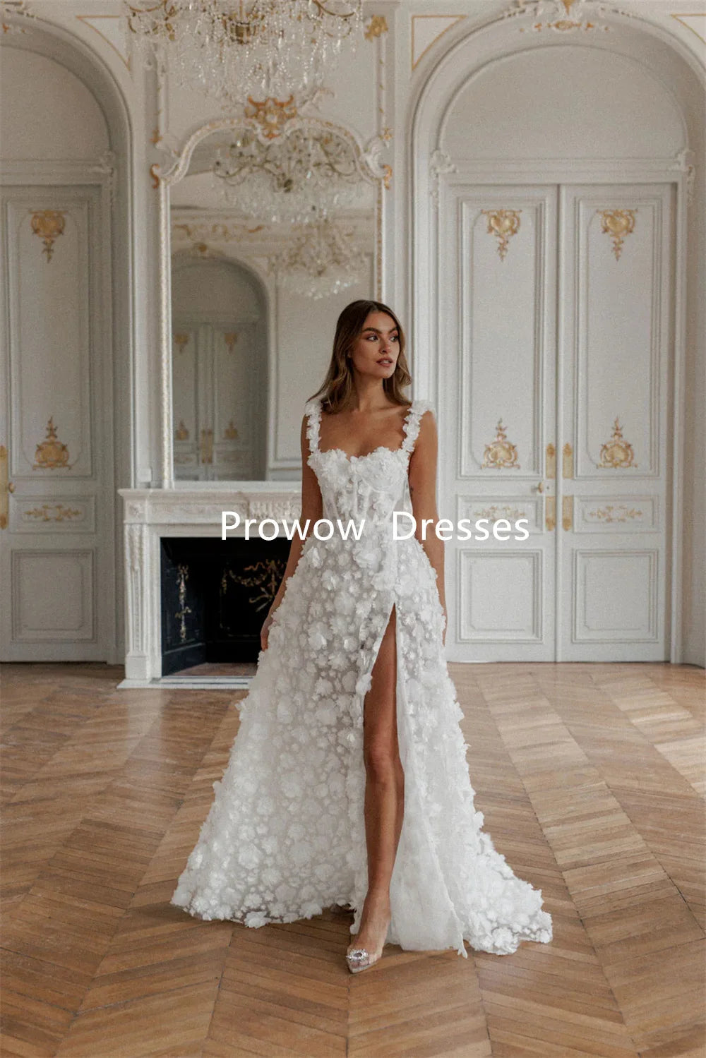 Exquisites elfenbeinfarbenes Spitzen-Brautkleid oder romantisches Gastkleid