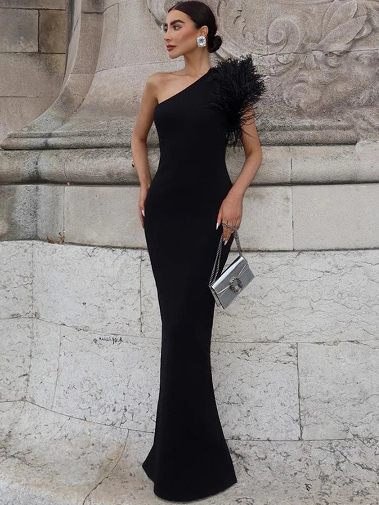 Dulzura Black Sleeveless One Shoulder Feather Maxi Premium