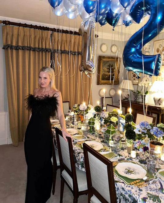 Feder-Partykleid
