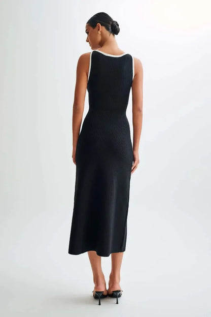 Elegant Knitted Luxury