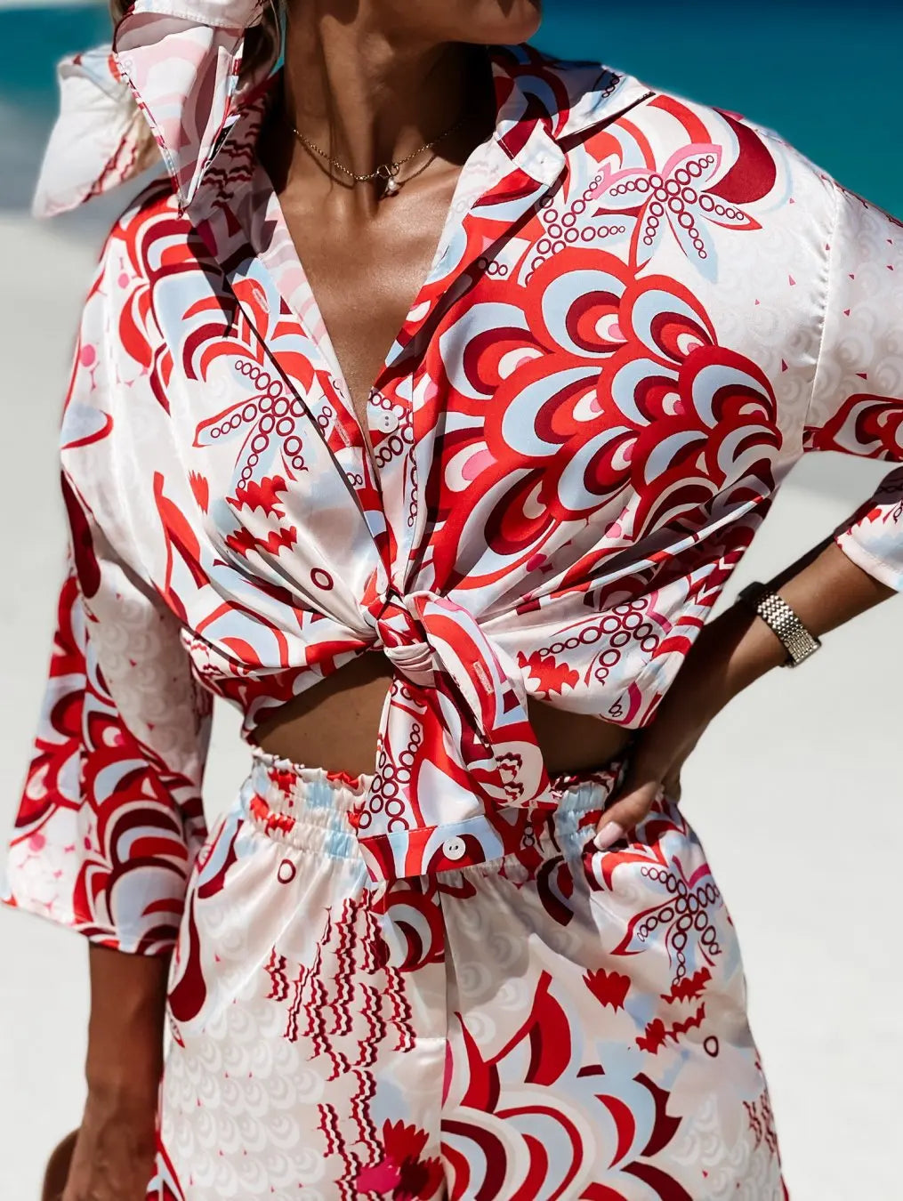 Chic Vintage 2-Piece Short Set