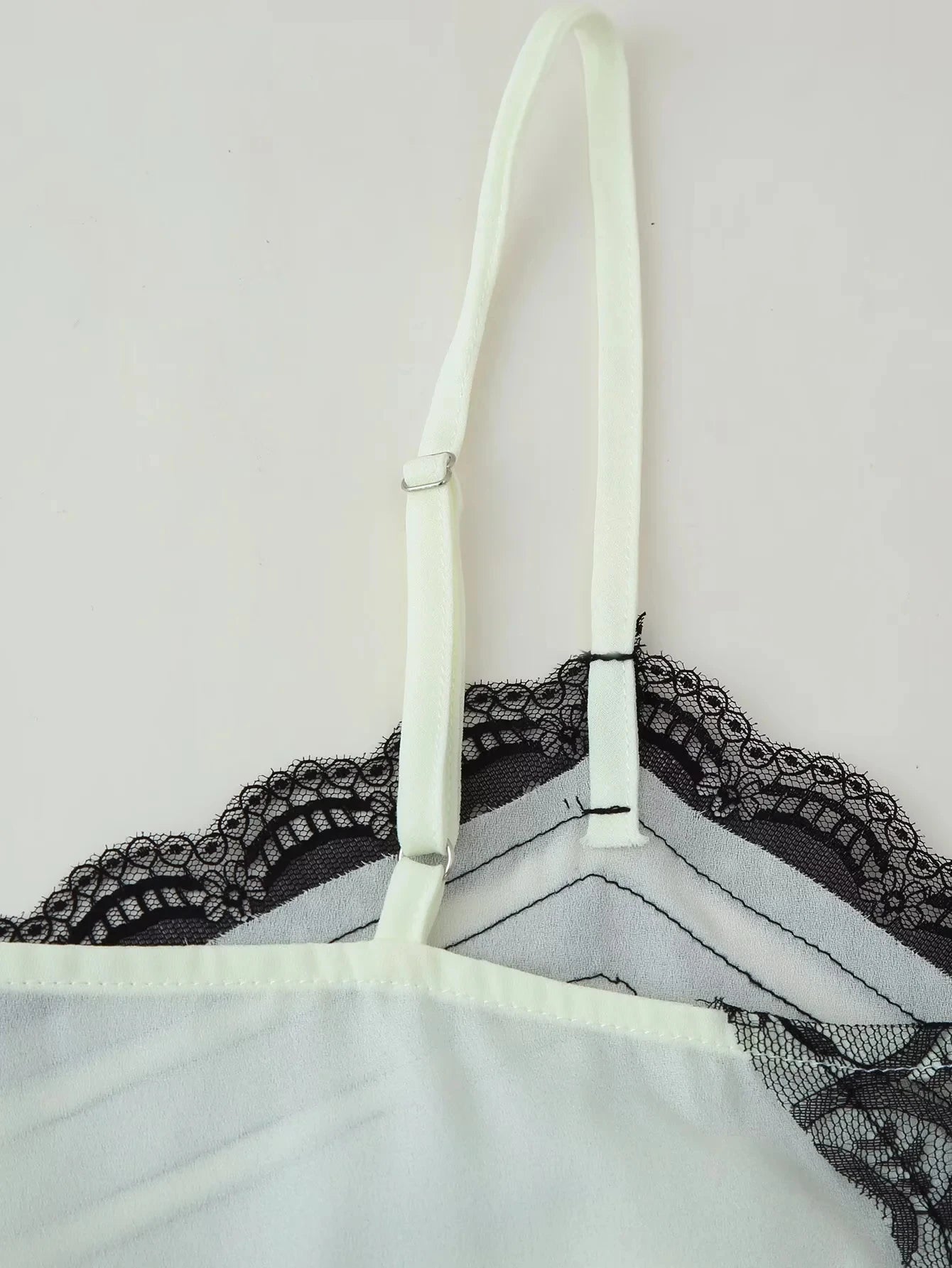 Fall New Women's Lace Decorative