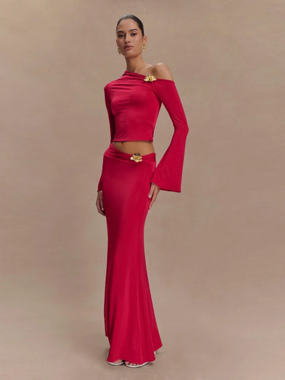 Women's Metal Flower Skirt Two Piece Set Sexy Slanted Neck Long Sleeves Top + Slim Long Skirt Suits Celebrity Party Cocktail