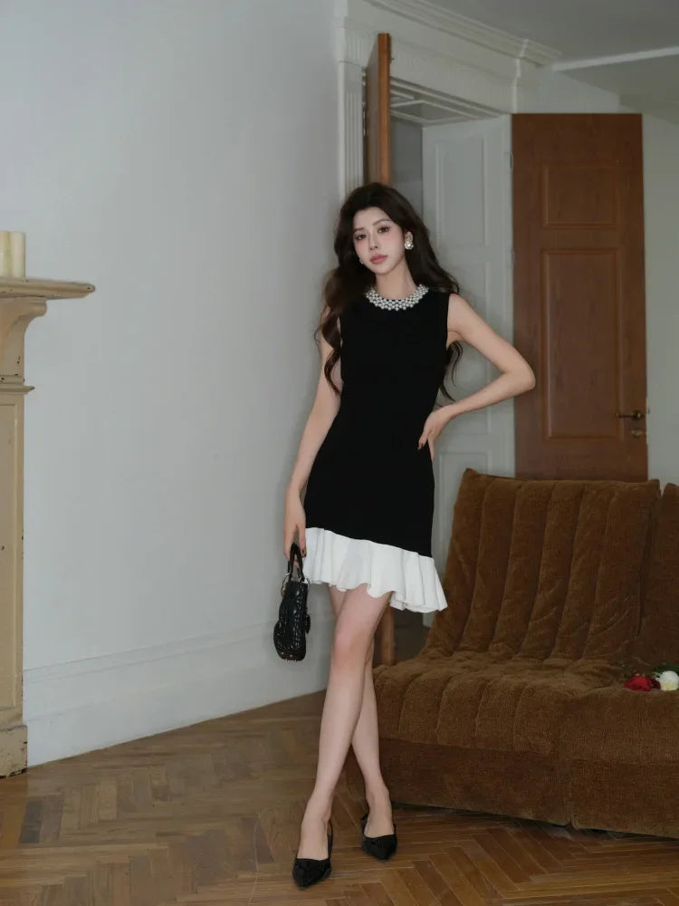 Elegant Pearl Detail Knitted Mini Sandro Dior