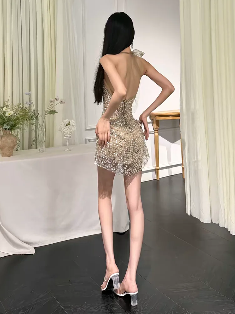 DEAT Fashion Slim Fit Sequins Neck Bow Tie Mini Dress Women's Patchwork Chic Backless Halter Dresses Summer New 7A5515