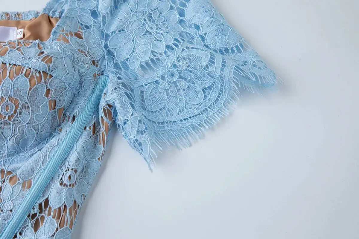 Elegant Lace Formal Dress