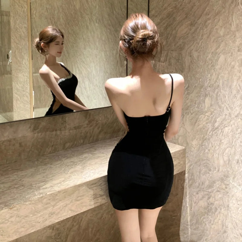 Summer French Elegant Fashion Evening Gown Women's Backless One-shoulder Bodycon Velvet Dress High-end Diamond Slim Gown Summer