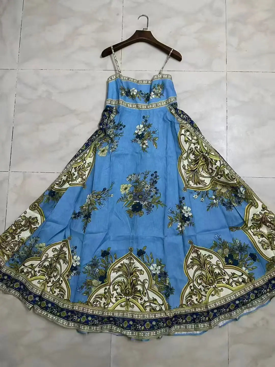 Alemais Party Vibes Resort Brunch