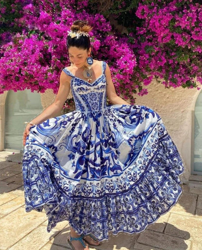 2 Queen Majolica Print Italian Dress