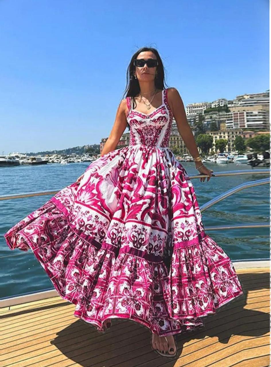 2 Queen Majolica Print Italian Dress